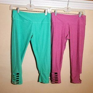 2 Pair of Scorpio Sol Cut-Out Yoga 3/4 Capri Leggings - Size Small